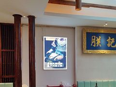 -阿瓦山寨·湘菜现炒·剁椒鱼头王(咸阳总店)