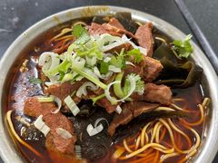 -薛记襄阳香辣牛肉面(平安路店)