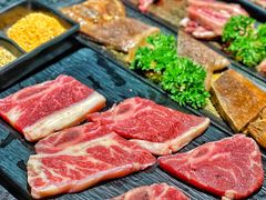 安格斯牛仔骨-赤铁扒拉锅·烤串·烤鸽子