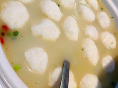 -魏铭鱼头捞饭(晋阳路店)