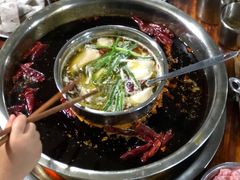 -渝味黄姐火锅(黄泥村店)
