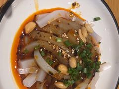 -渝信川菜 · 川味家常菜(财富购物中心店)