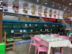 大堂-范饭椰林川湘味海鲜·椰子鸡(三亚湾椰梦长廊店)