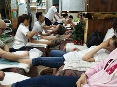 -郑远元专业修脚房(昌里东路店)