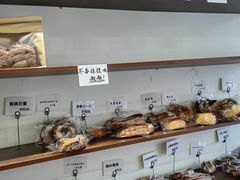 -雀食面包店(钟楼店)