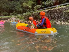 -安吉龙王山峡谷漂流