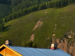 -粘豆包柴火铁锅炖