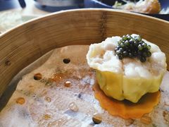 鱼子酱烧麦-三号黄浦会Canton Table