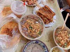 -小朱麻辣串(益民街店)
