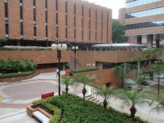 -香港理工大学