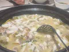 -周渝食惦酸菜鱼(青浦店)