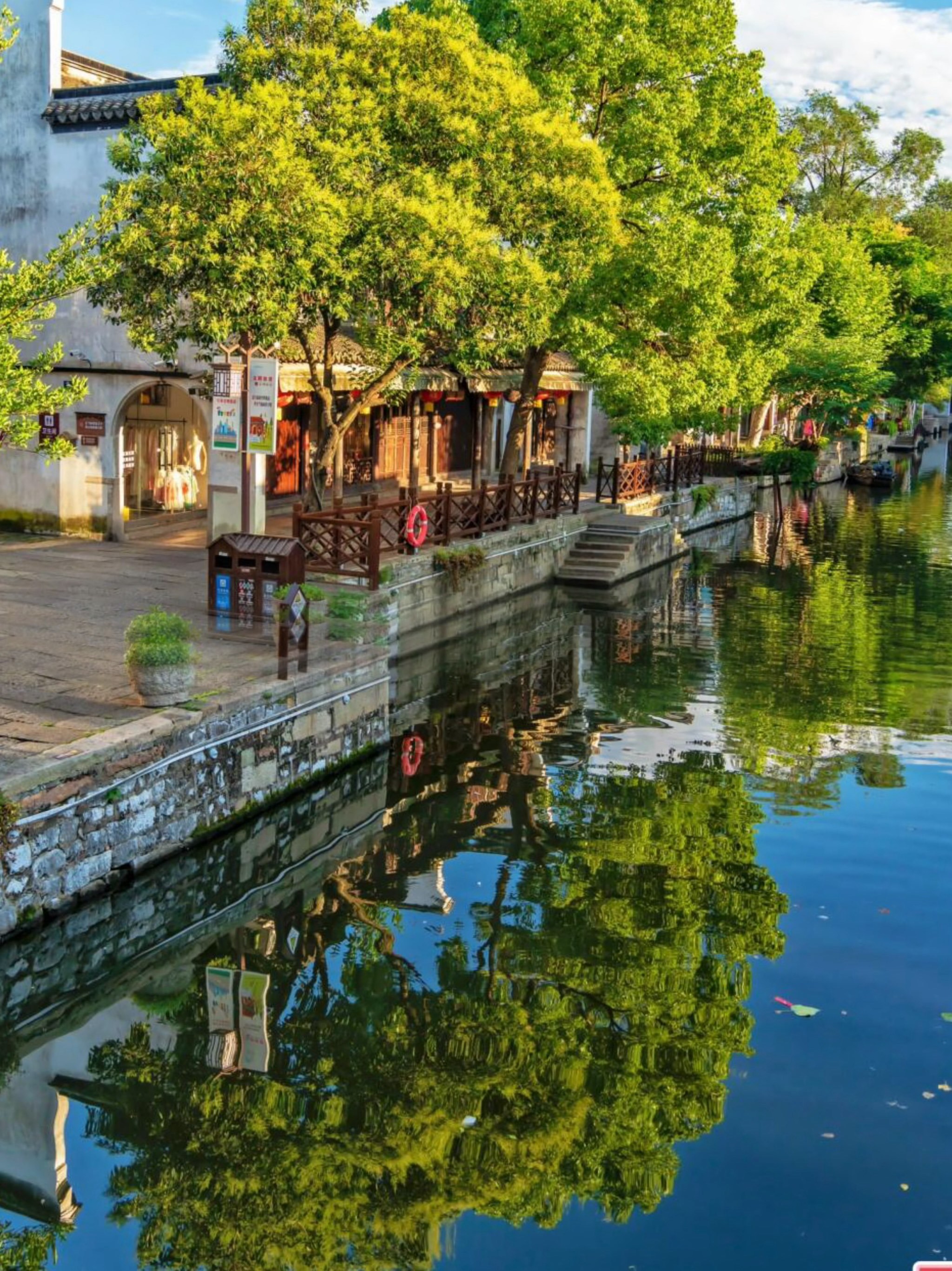 https://qcloud.dpfile.com/pc/S_FPRYRZsZSt4tA4Dv73JHXoNbeF6_gC7HOAjHTycwH6C11FNL1SypW4dSClWkDpY0q73sB2DyQcgmKUxZFQtw.jpg