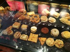 -星巴克(广州淘金路店)