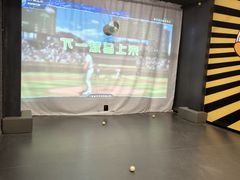 -极限PLAY运动娱乐新世界·团建派对表演休闲馆·室内高空游乐园