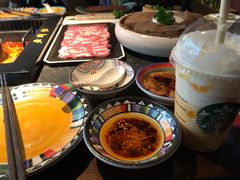 -老牌坊云南鱼豆花火锅(哈西万达店)