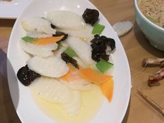 -严记小天府酸菜鱼(西四路店)