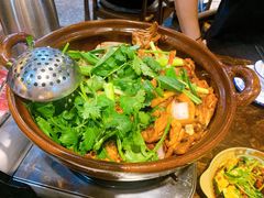 -胡须佬鸡煲四季火锅(海雅缤纷城店)
