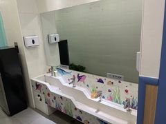 -红黄蓝成长中心(公益西桥校区)