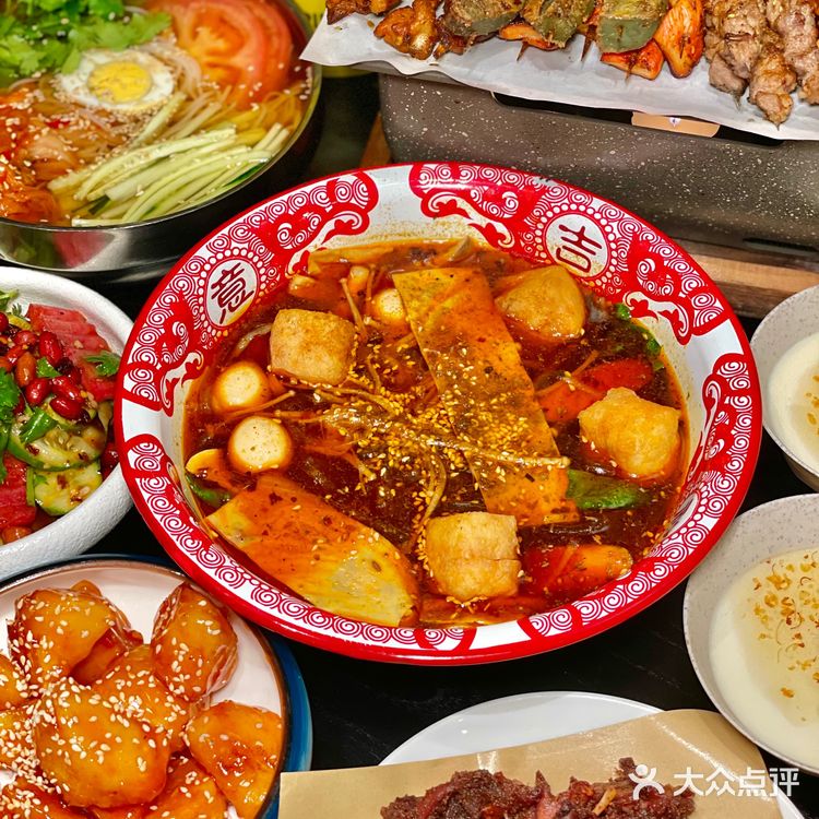 吃东北烧烤,你说不知道头牌我都不想和你吃❗❗❗