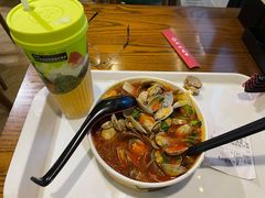 -何记花甲(海岸城旗舰店)
