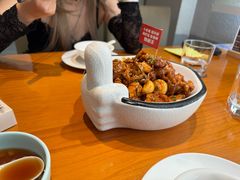 辣得跳-莲餐厅·湖北菜·藕汤是头牌(愚园路店)