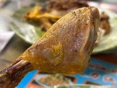 -艾力江和田馕坑烤肉店