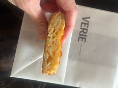 -VERIE BAKEHOUSE