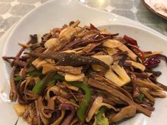 -小厨子私房菜·云南美食店