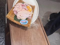 -得意咚瓜·顺德鱼生·冬瓜火锅(深圳首店)