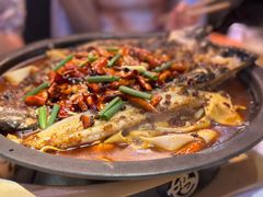 -鸣记脆皮烤鱼·海鲜烤鱼(三八广场店)