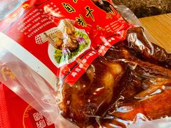-乔家小院•本地小海鲜•非遗驴肉(万年泉路店)
