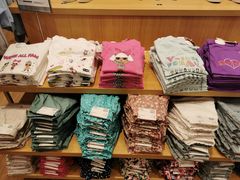 -优衣库(海口秀英万达广场店)