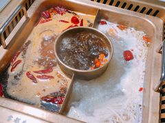 -雾都渣渣火锅(南城智汇城店)