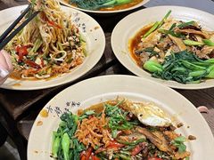 -方铲铲·成都板凳面(滨江银泰店)