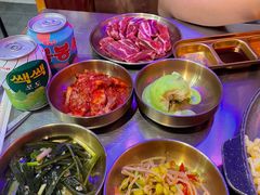-釜山火炉·海鲜烤肉(紫藤路店)