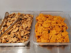 -王婆乔鲜鱼自助火锅(蜀汉路店)
