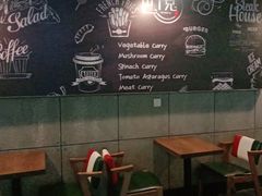 大堂-巴十克欢乐餐厅(汉堡披萨牛排中餐店)