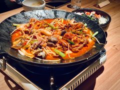 辣酱肥牛八爪鱼锅-KimPro 辛普乐概念韩餐