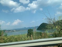 -雅鲁激流探险漂流