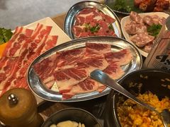 -山居屋炭火烧肉(厚街万达店)