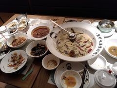 -江渔儿酸菜鱼(奥园广场金发购物中心店)