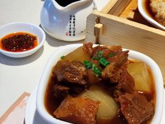萝卜焖牛腩-粤点越有·茶点·粤菜(樵岭国际店)