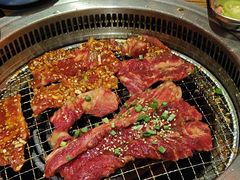 -明洞阿姨·韩式酱蟹烤肉·创意料理(三元桥店)