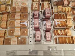 -好利来(上海长宁龙之梦店)