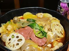 -万记麻辣烫国展总店