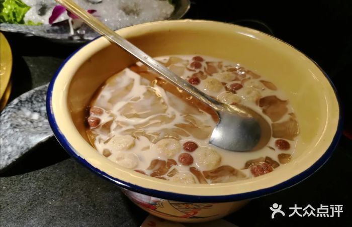 哥老官重庆美蛙鱼头(人民广场店)创世纪冰粉图片