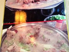 -梁记重庆鸡公煲(盛世豪庭店)