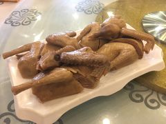梅子乳鸽-岭南海晏楼(滨江东总店)