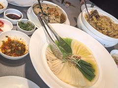-巴盟人家·内蒙地方菜(华丽家族店)