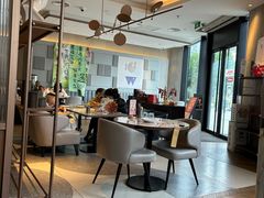 -必胜客(尹山湖歌林公园店)